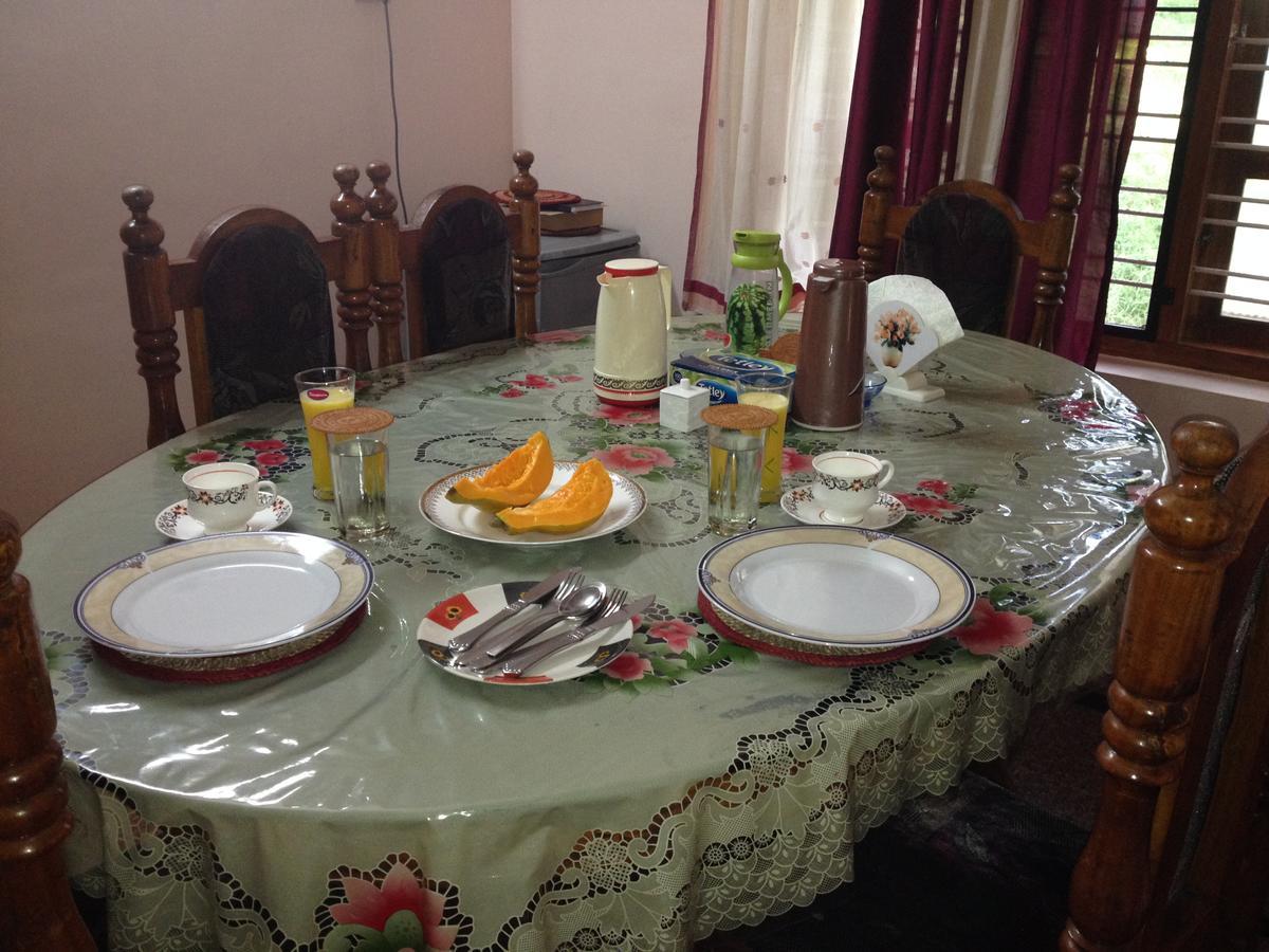 Ganesh House Homestay Kovalam Zewnętrze zdjęcie