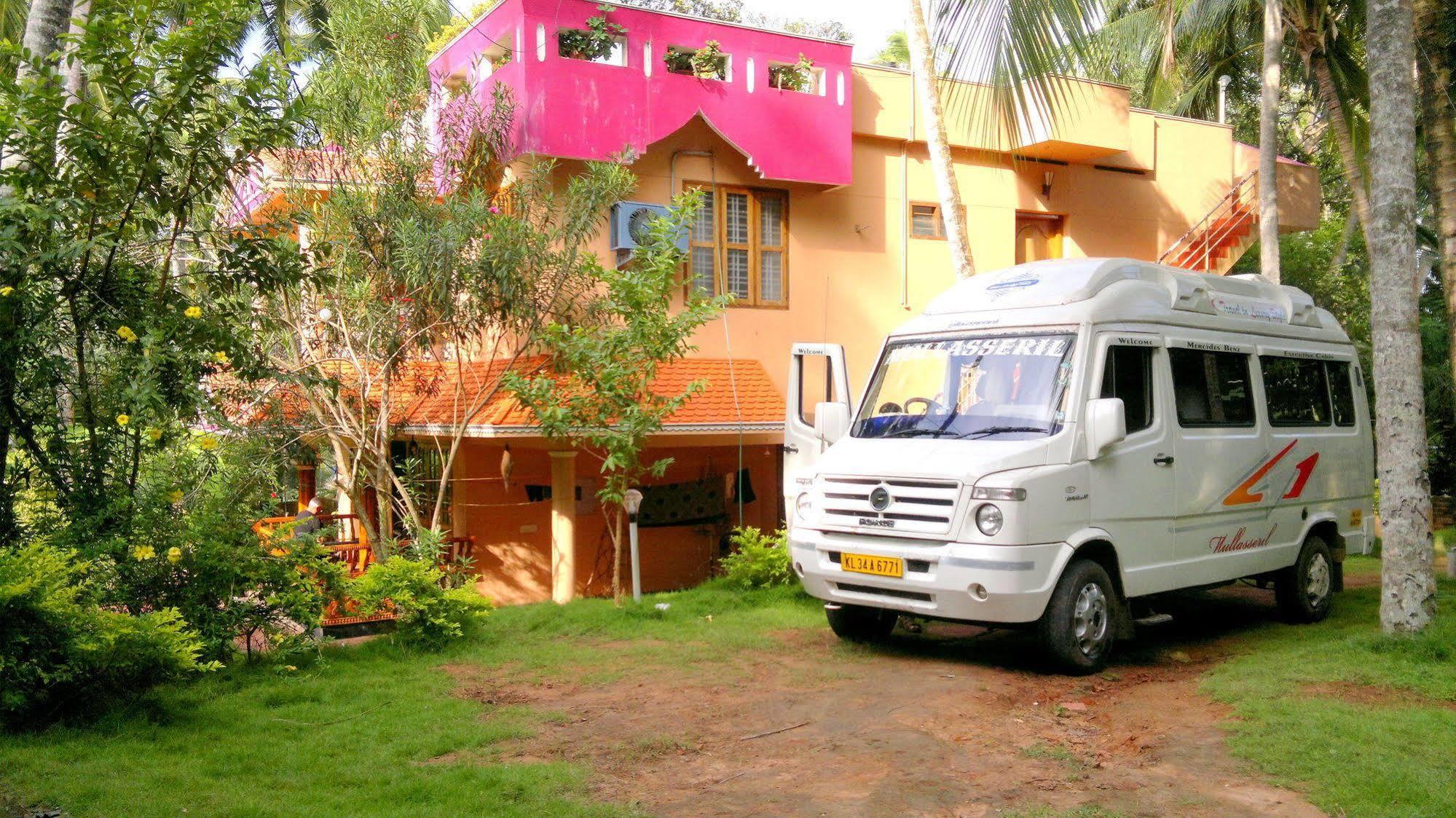 Ganesh House Homestay Kovalam Zewnętrze zdjęcie