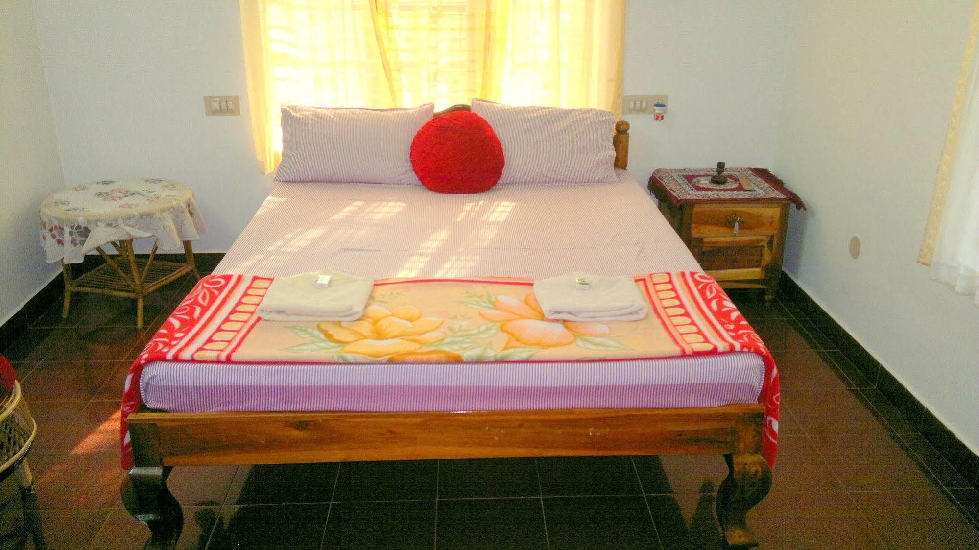 Ganesh House Homestay Kovalam Zewnętrze zdjęcie