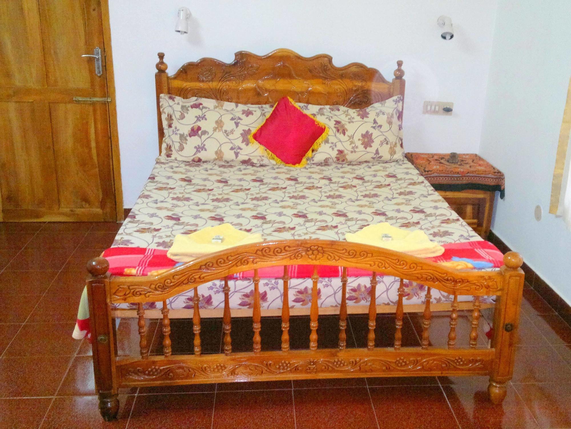 Ganesh House Homestay Kovalam Zewnętrze zdjęcie