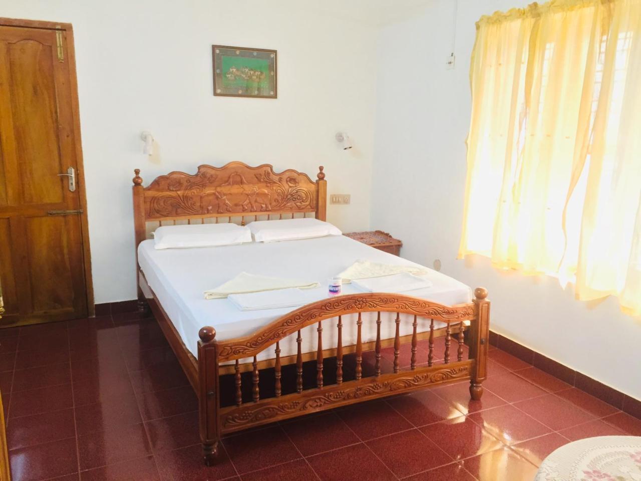 Ganesh House Homestay Kovalam Zewnętrze zdjęcie